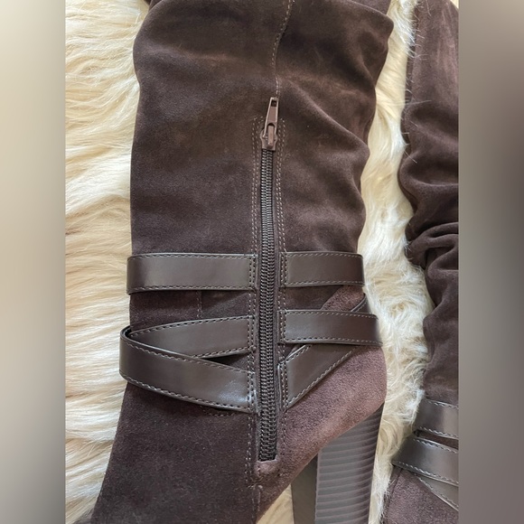 INC International Concepts Jordana Brown Suede Knee High Boots Chunky Heel Sz 5M - Picture 10 of 11